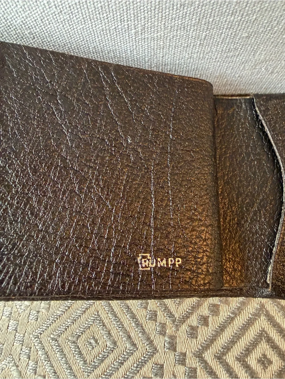 Classic Black Leather Men's Bifold Wallet Rumpp